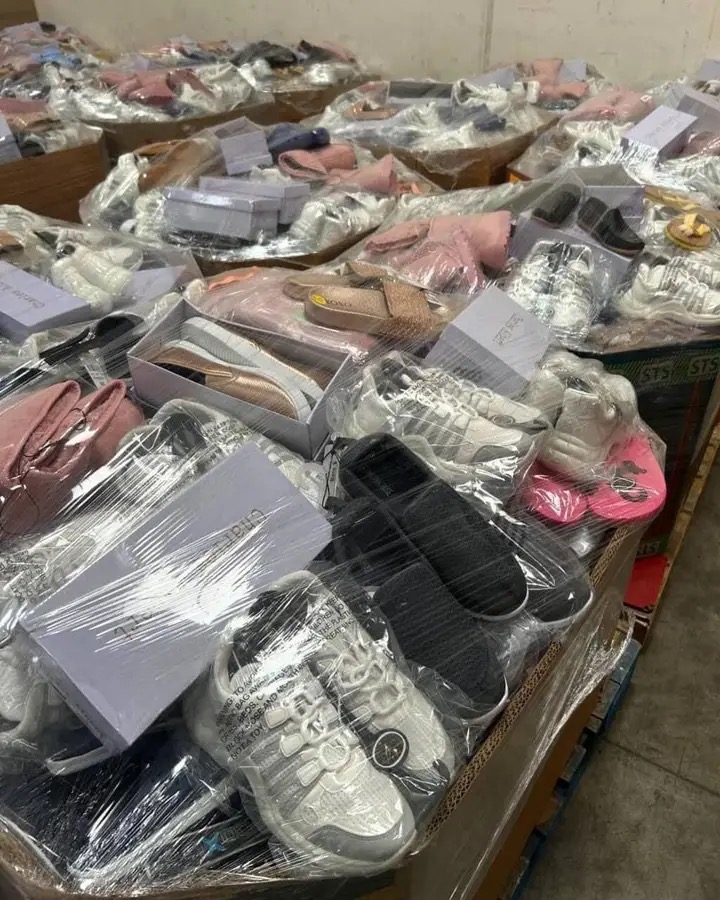Children’s Shoes & Slippers