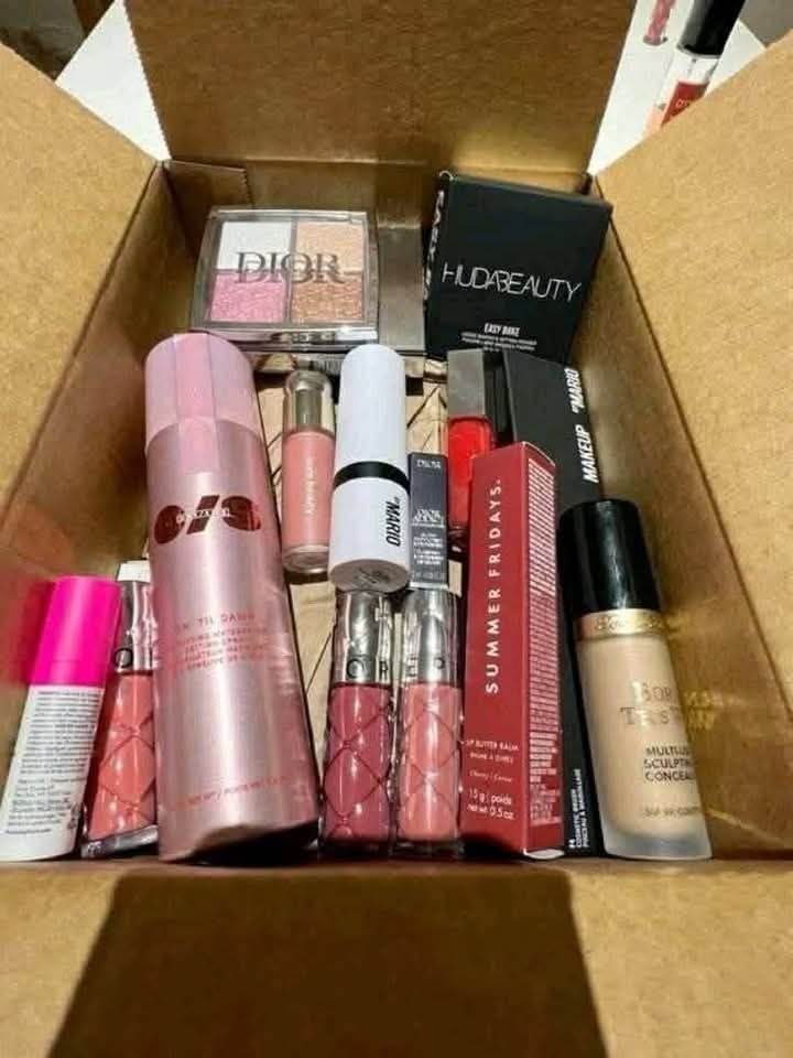 Premium Makeup & Cosmetics 1,000-Piece Pallet