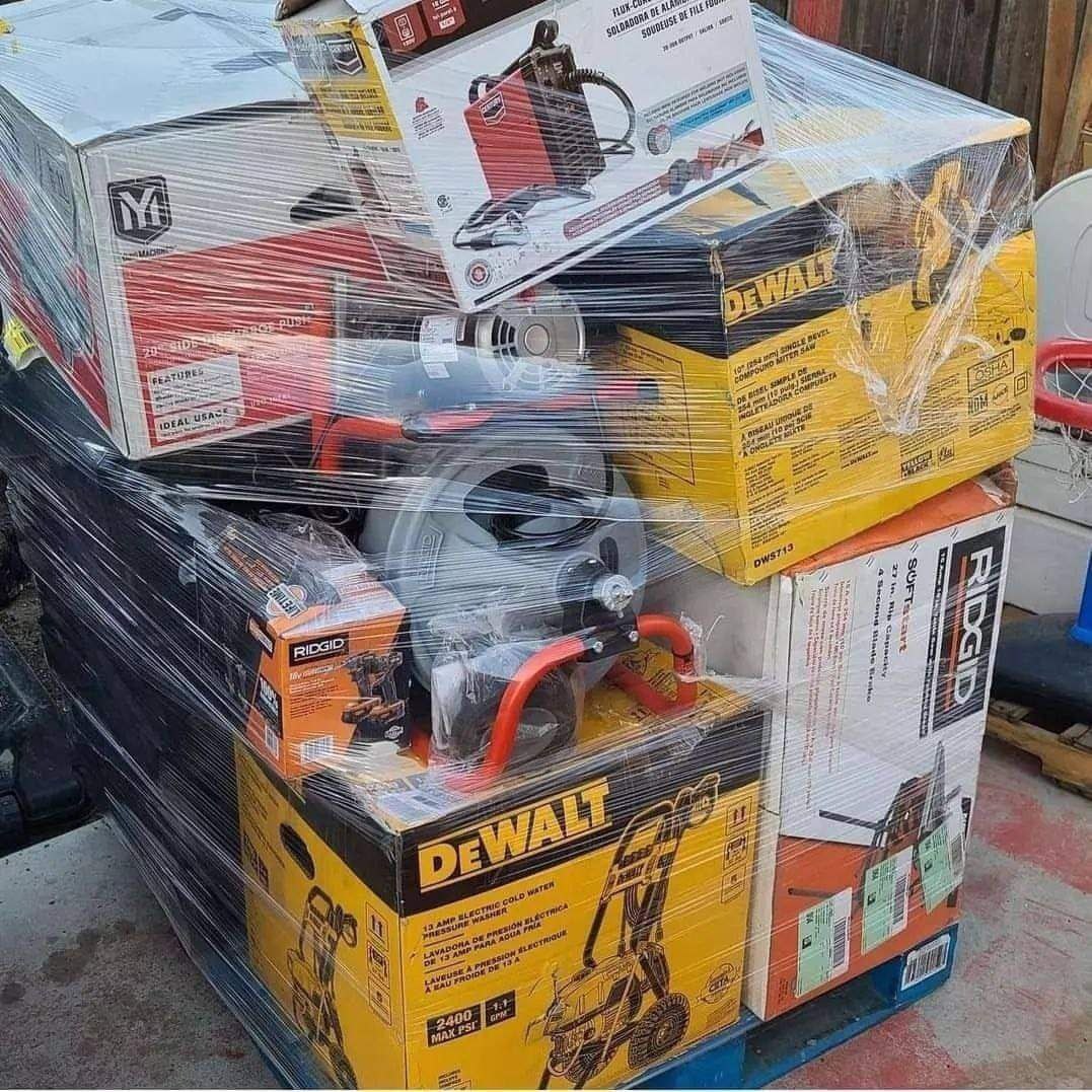 DeWalt Tools Pallet